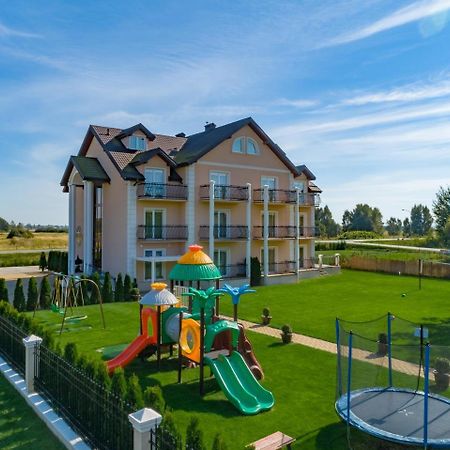 Pensjonat Marynarski - Apartamenty Darlowko Ngoại thất bức ảnh