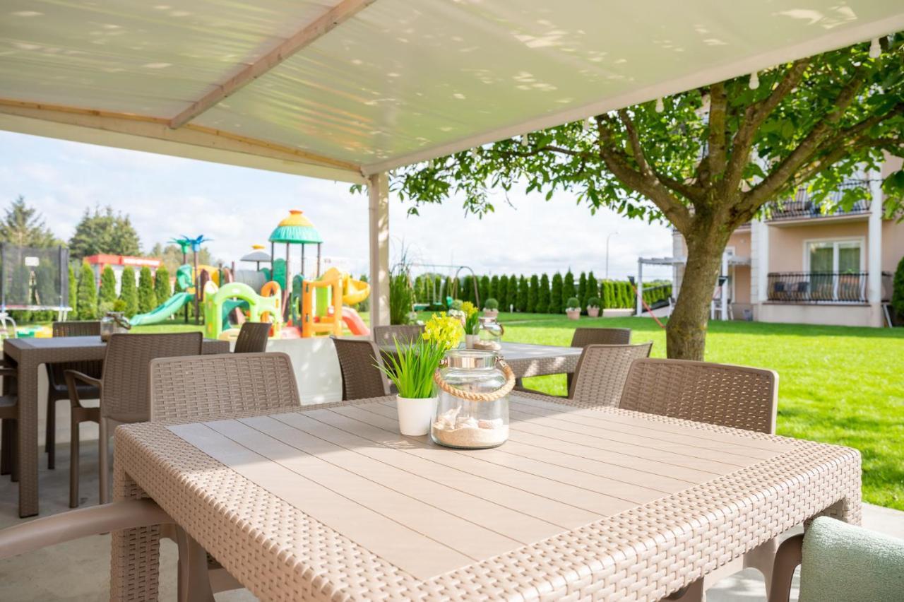 Pensjonat Marynarski - Apartamenty Darlowko Ngoại thất bức ảnh