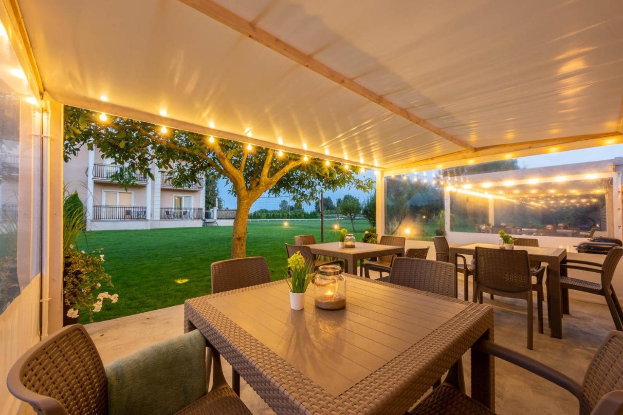 Pensjonat Marynarski - Apartamenty Darlowko Ngoại thất bức ảnh