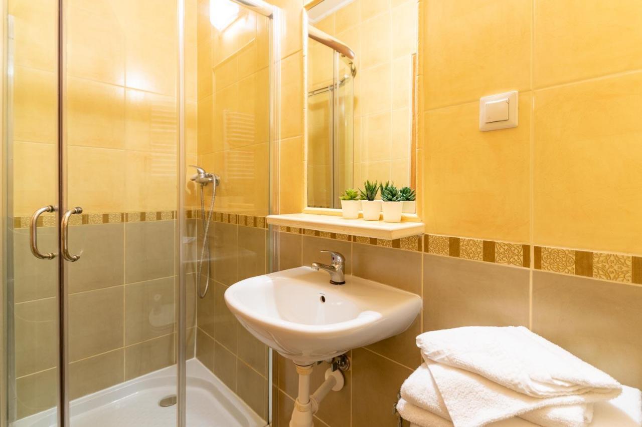 Pensjonat Marynarski - Apartamenty Darlowko Ngoại thất bức ảnh